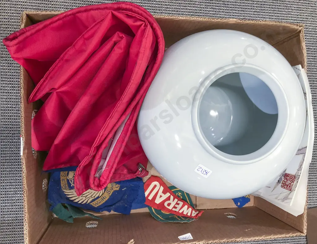 Box Quantity of Assorted Image 1++