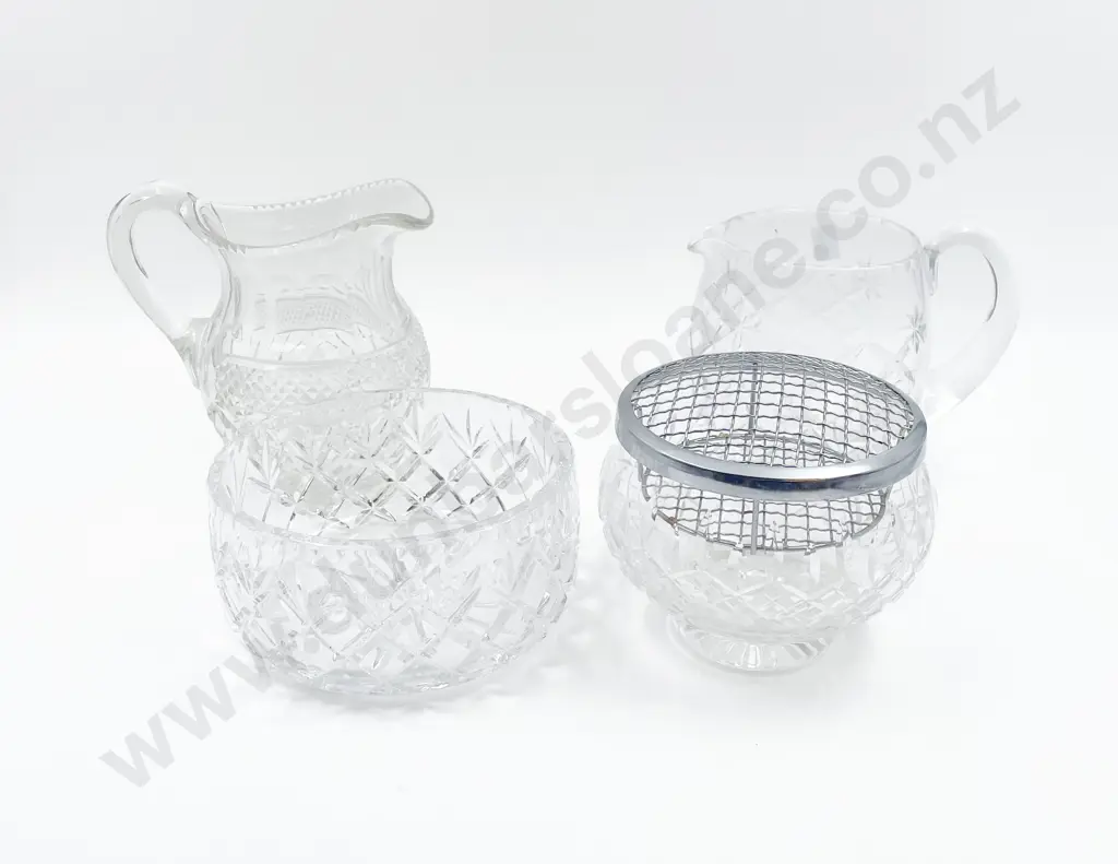 Quantity of Assorted Crystal and Glass ware including Rose Bowl and Jug Image 1++