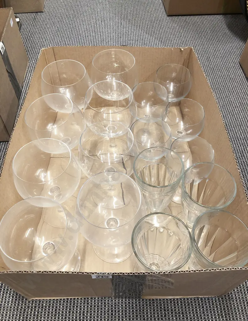 Box of Assorted Glass Ware Image 1++