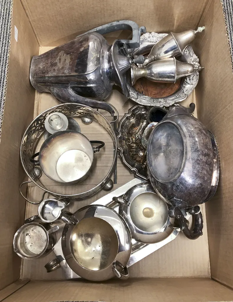 Box of Assorted S/P Image 1++
