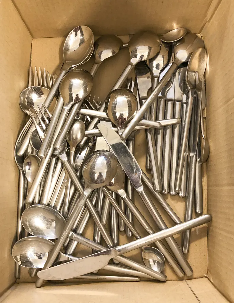 Box of Assorted Cutlery Image 1++