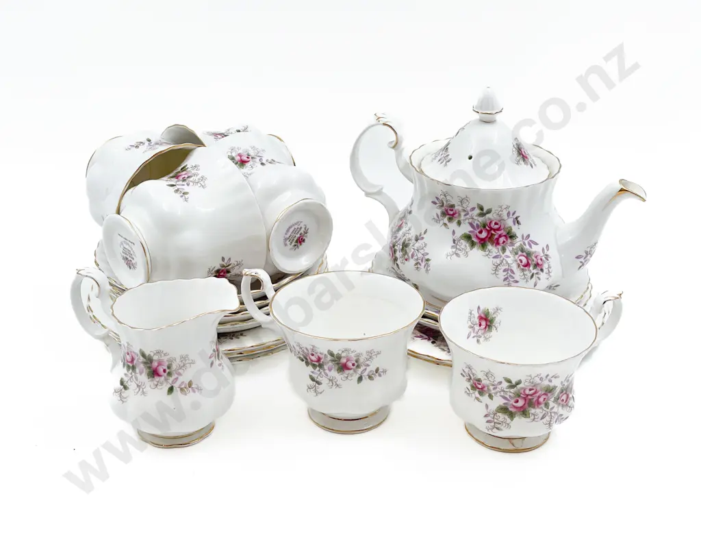 Royal Albert " Lavender Rose" Part Tea Set Image 1++