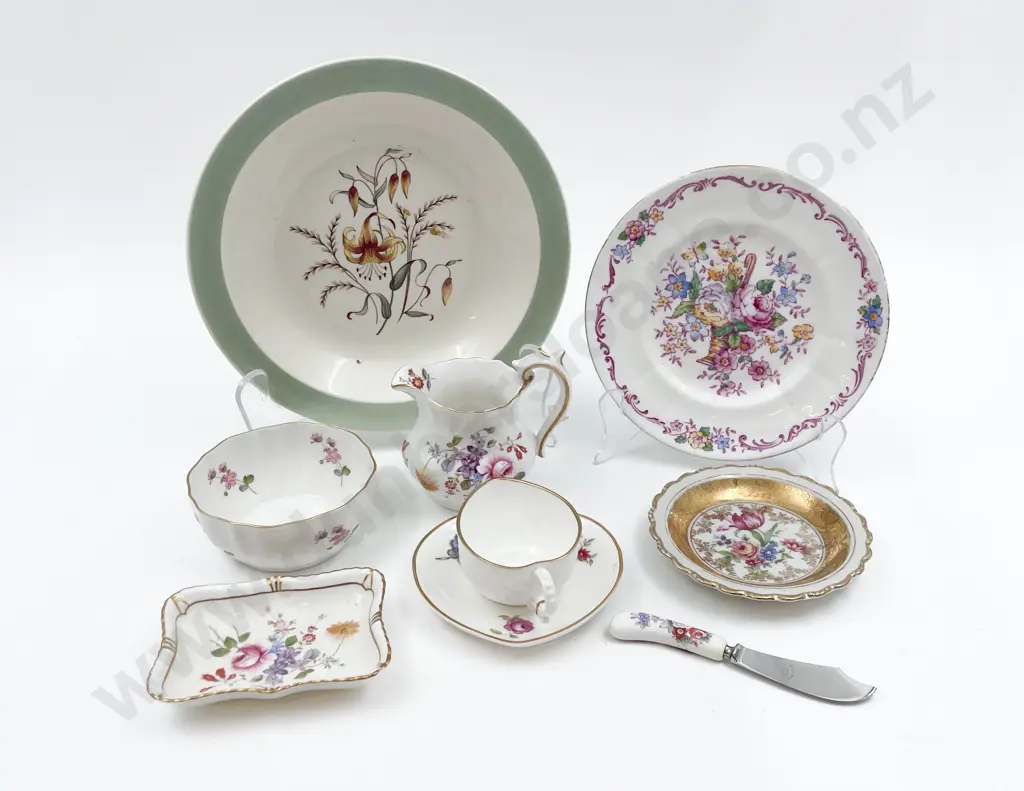 Small Quantity of Assorted Fancy China including RCD Image 1++