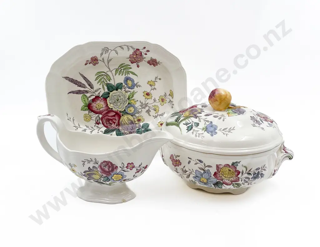 Spode Gainsborough Pattern Part Dinner Set Image 1++