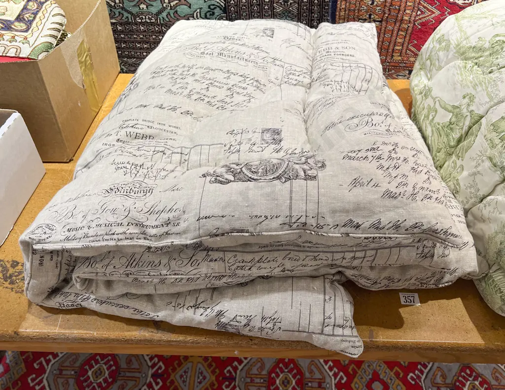 Feather Eiderdown Image 1++