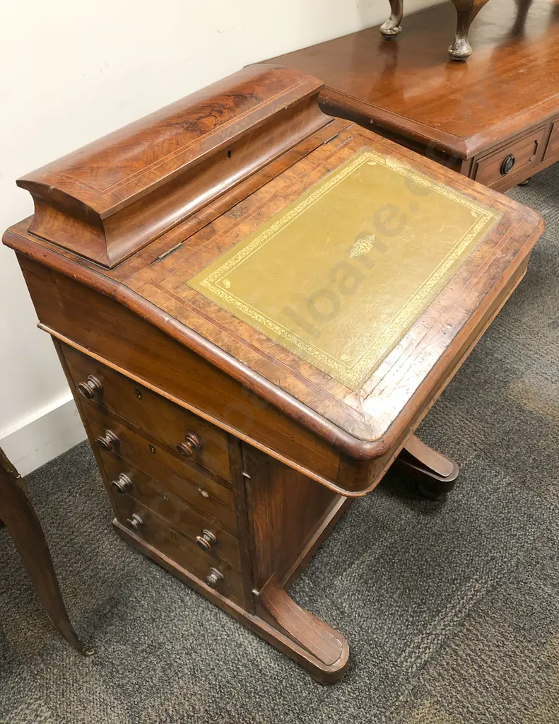 Late Victorian Walnut & Inlaid Davenport Image 1++