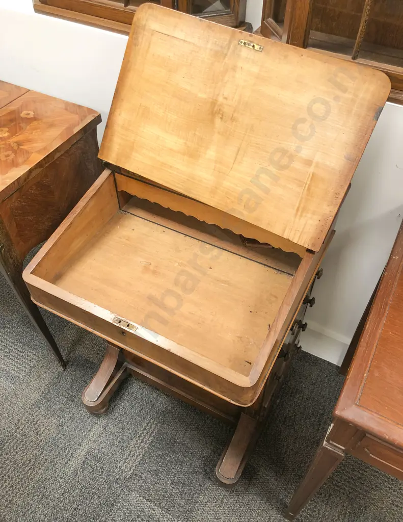 Late Victorian Walnut & Inlaid Davenport Image 1++