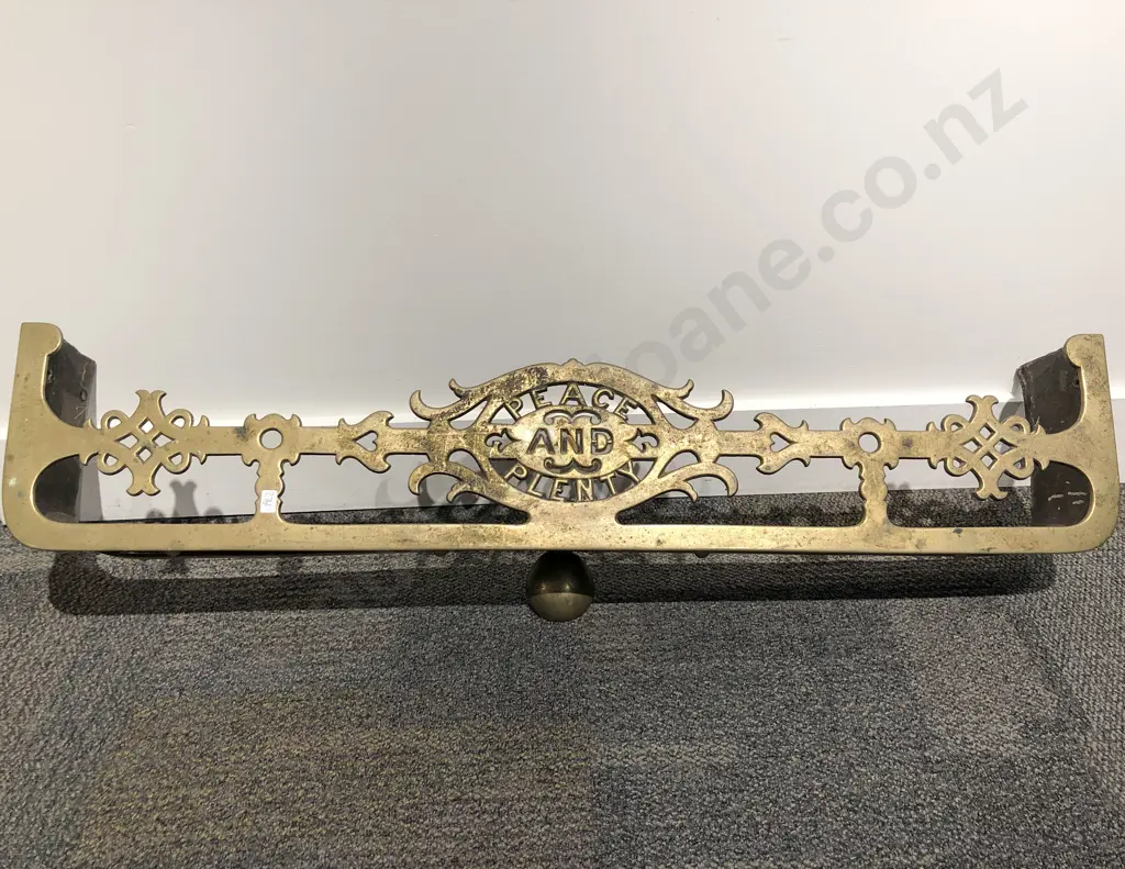 Victorian Brass Fender Image 1++