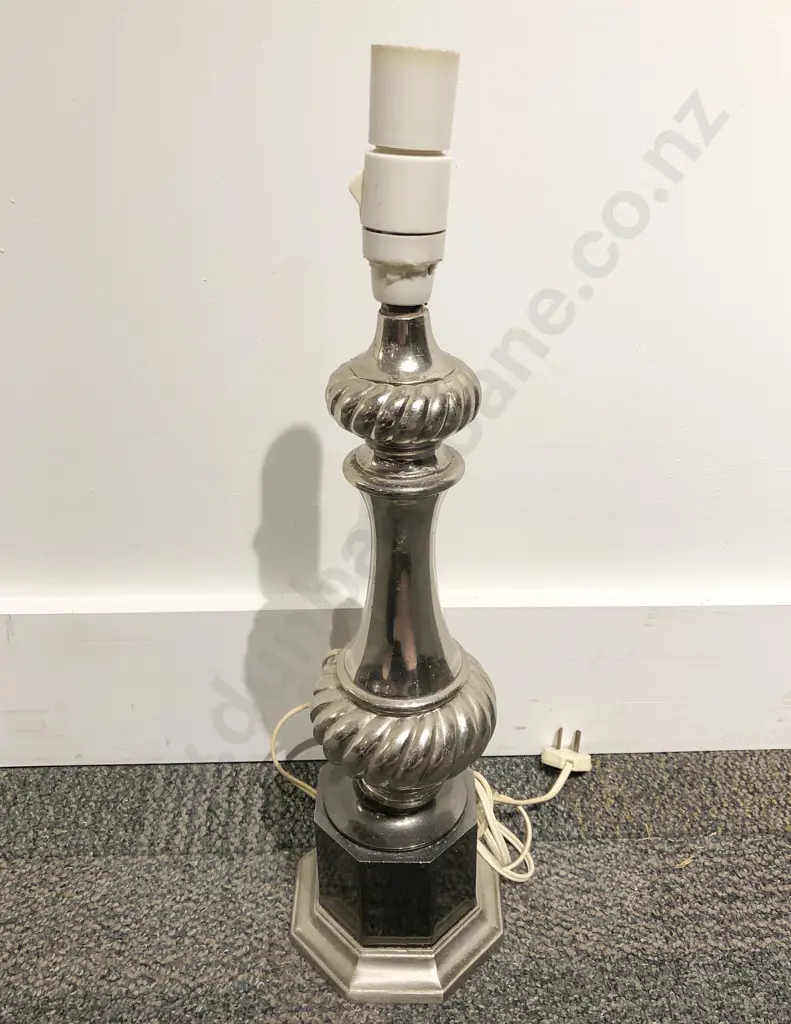 Table Lamp Image 1++
