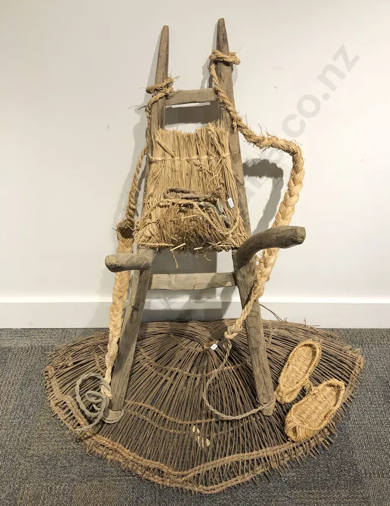 Rustic Peasant Wicker Carrying Pack Image 1++