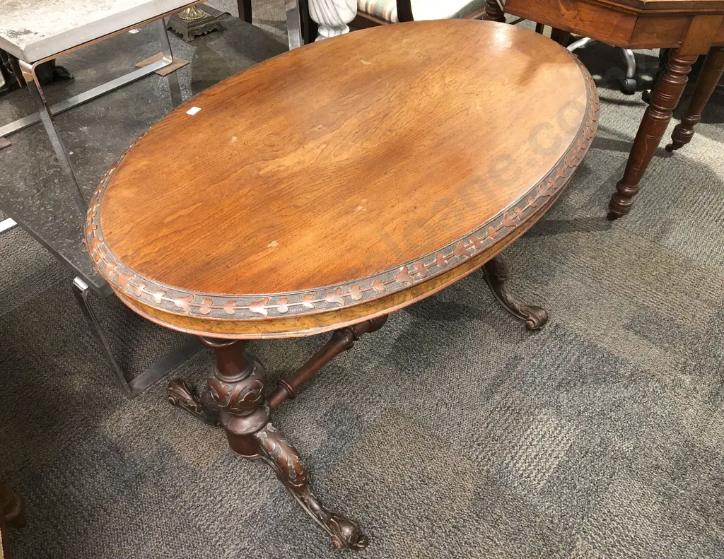 Carved Oak Oval Occasional Table Image 1++
