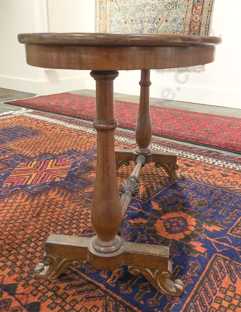 Mahogany Oval Occasional Table Image 1++