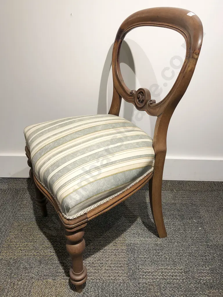 Mahogany Balloon Back Single Dining Chair Image 1++