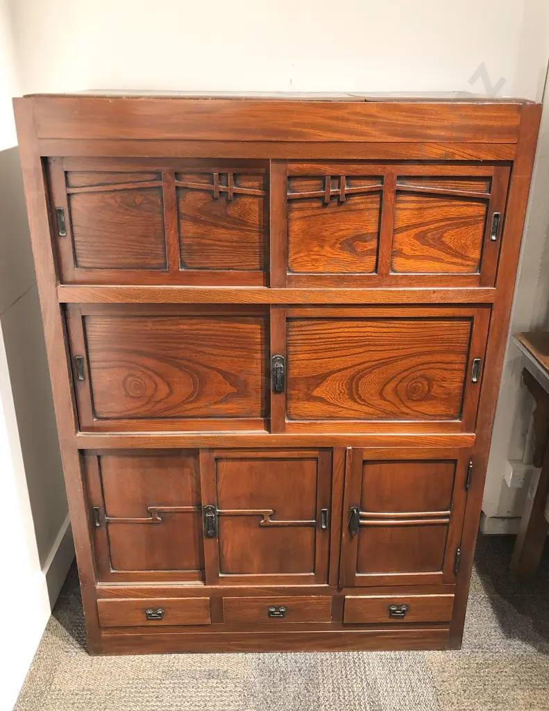 Fine Quality Vintage Japanese Marriage Chest Image 1++