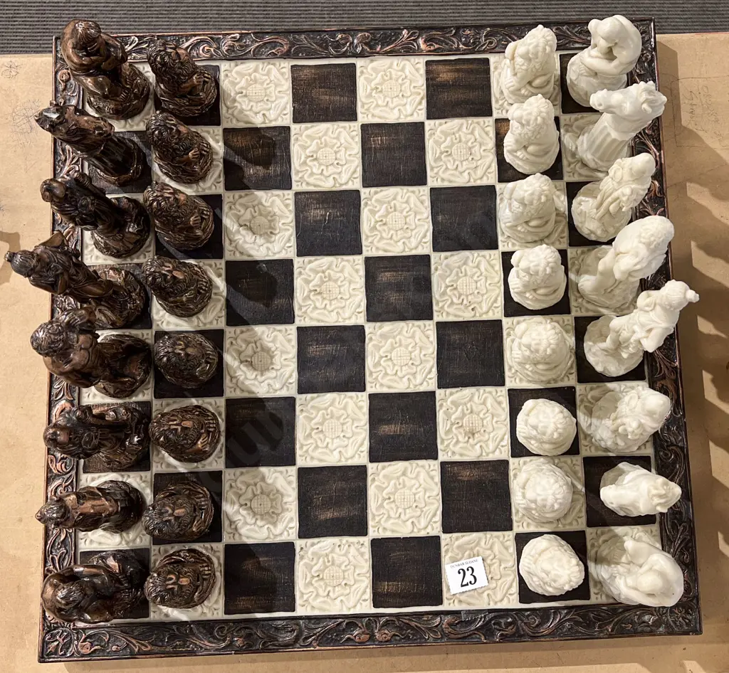 Crisan Craft Chess Set Image 1++