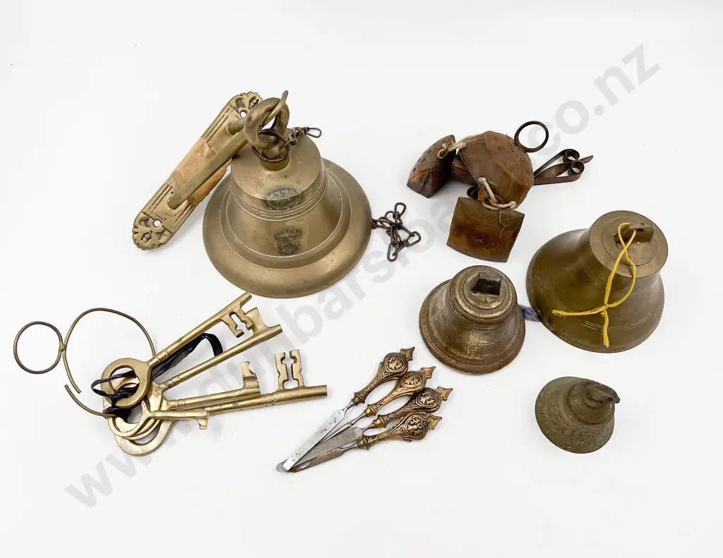 Quantity of Assorted Brass Ware including Bells and Keys etc Image 1++