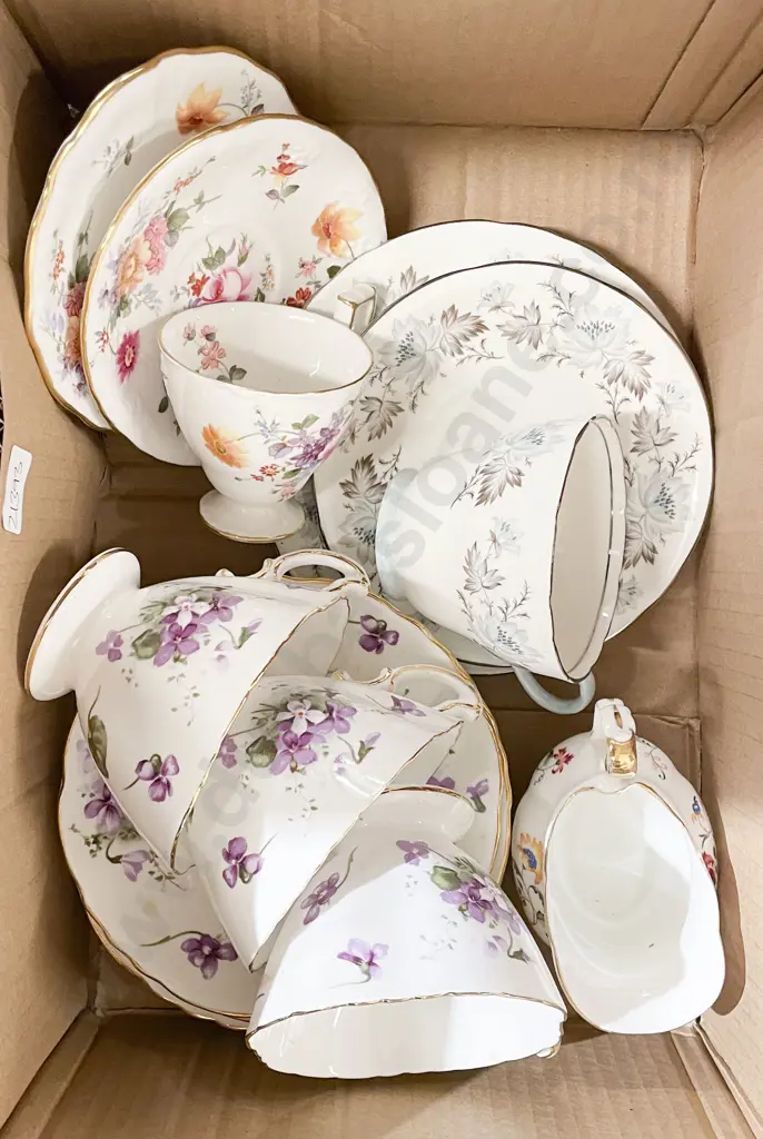 Small Quantity of Fancy Tea China including RCD Image 1++