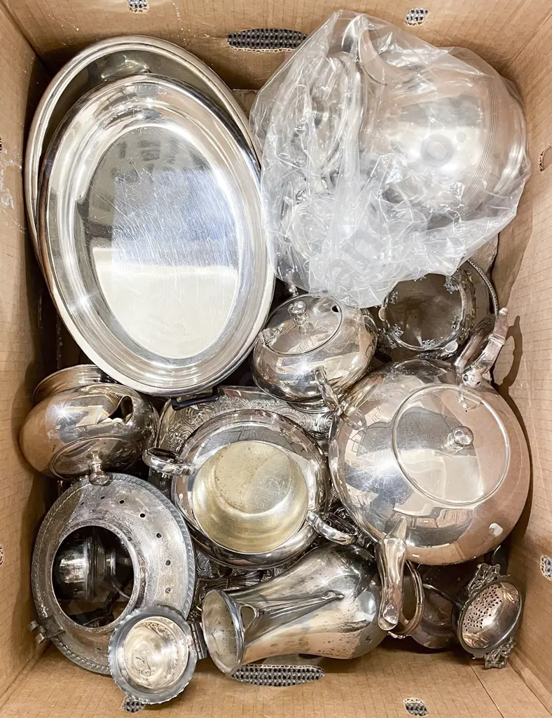 Box of Assorted S/P Image 1++