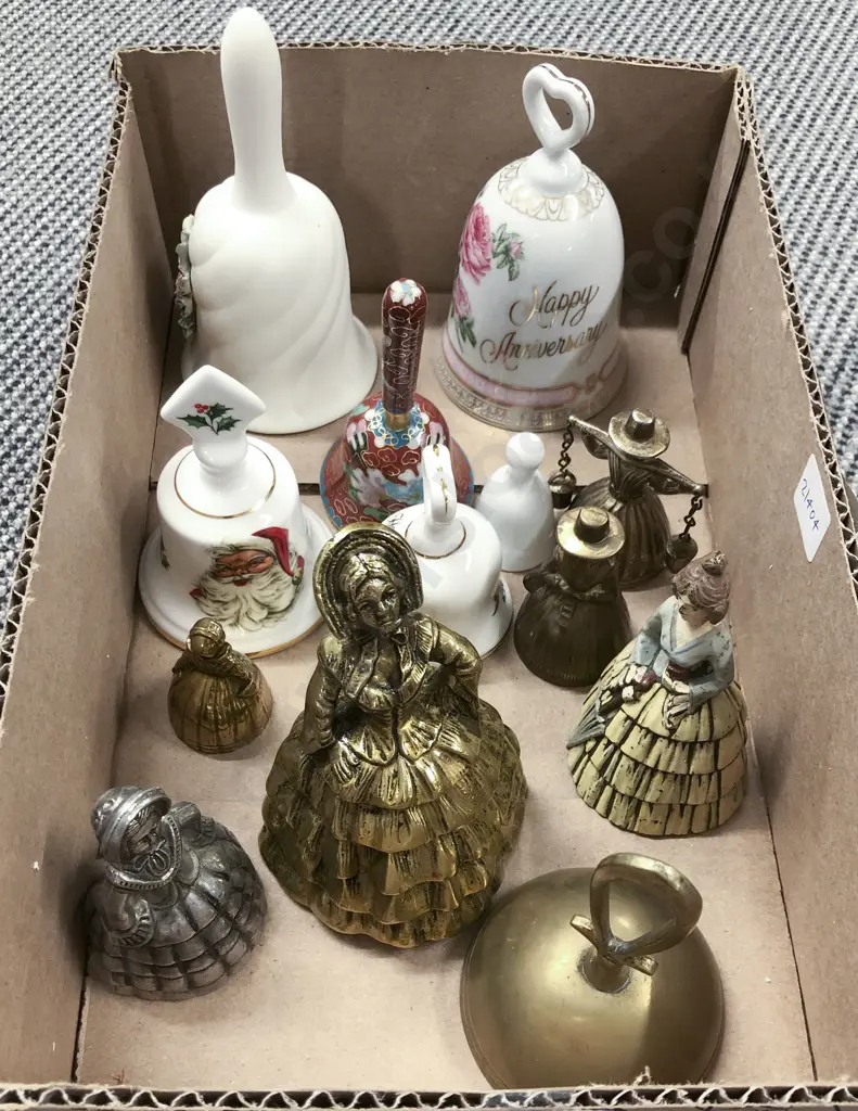 Quantity of Assorted Vintage Bells Image 1++