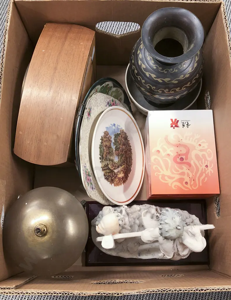Box quantity of Assorted including Mantle Clock Image 1++