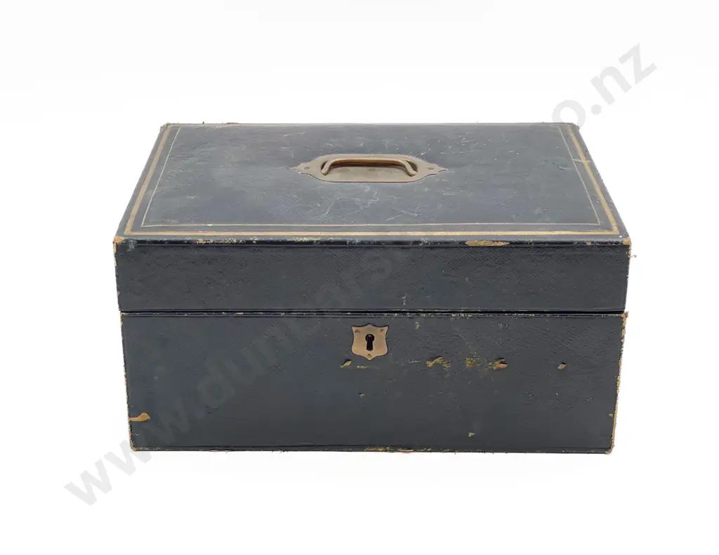 Vintage Jewellery Box Image 1++