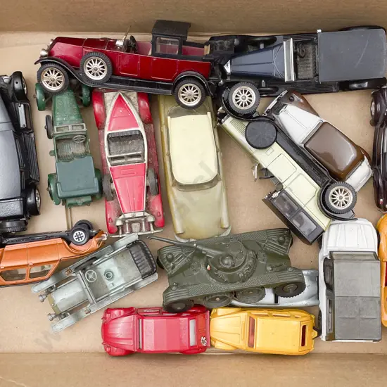 Quantity of Assorted Die Cast Models