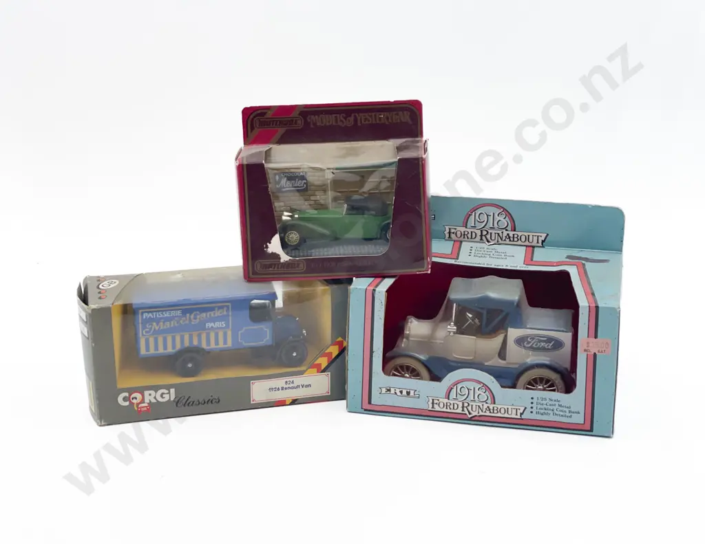 Three Assorted Boxed Die Cast Models Image 1++