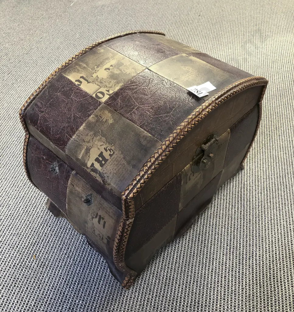 Decorative Storage Box Image 1++