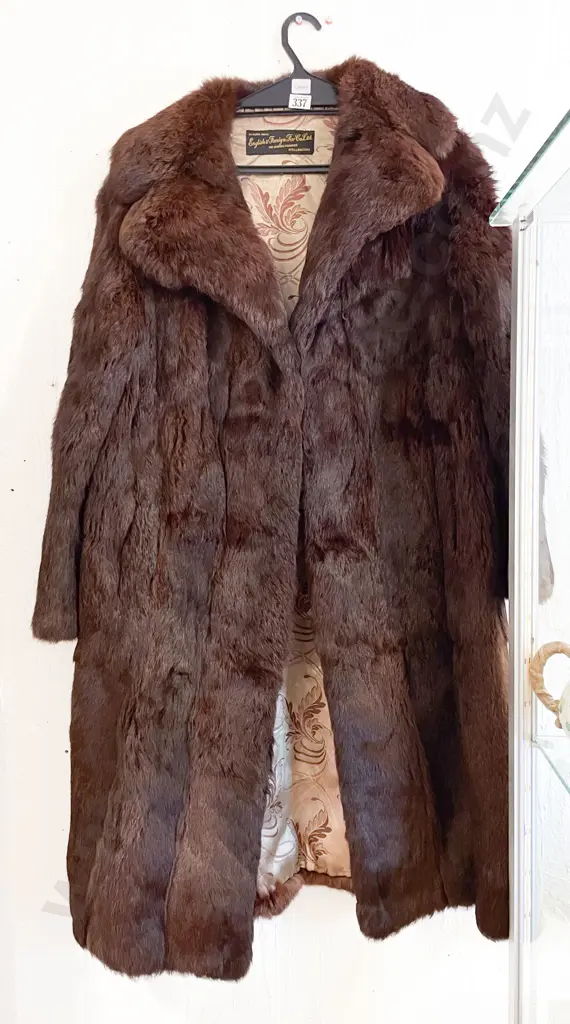 NZ Made Fur Coat Image 1++