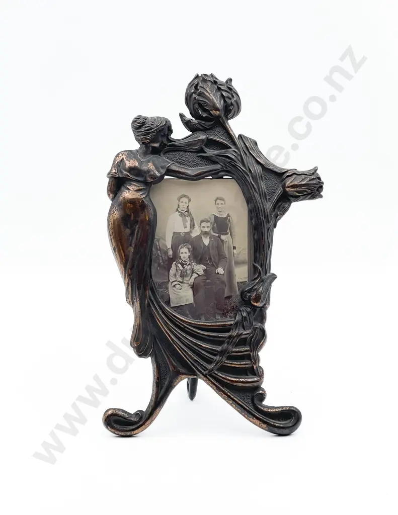 Cast Metal Art Nouveau Style Photo Frame Image 1++