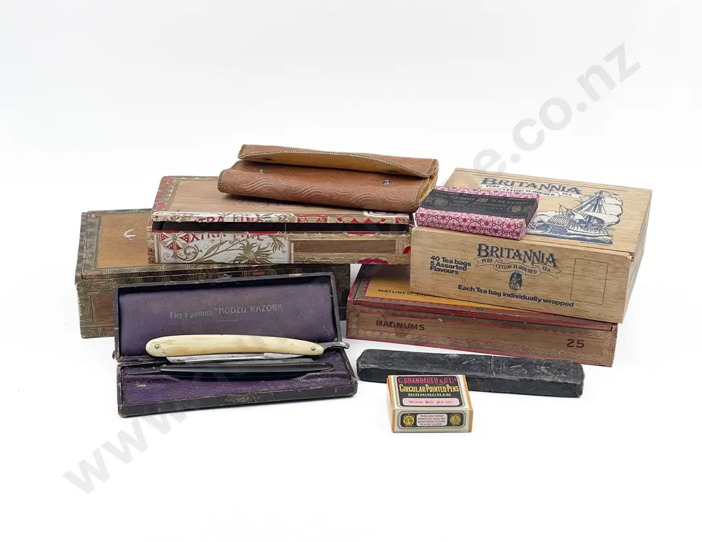 Quantity of Assorted Vintage including Manicure Set and Shaving Items and Cigar Boxes etc Image 1++