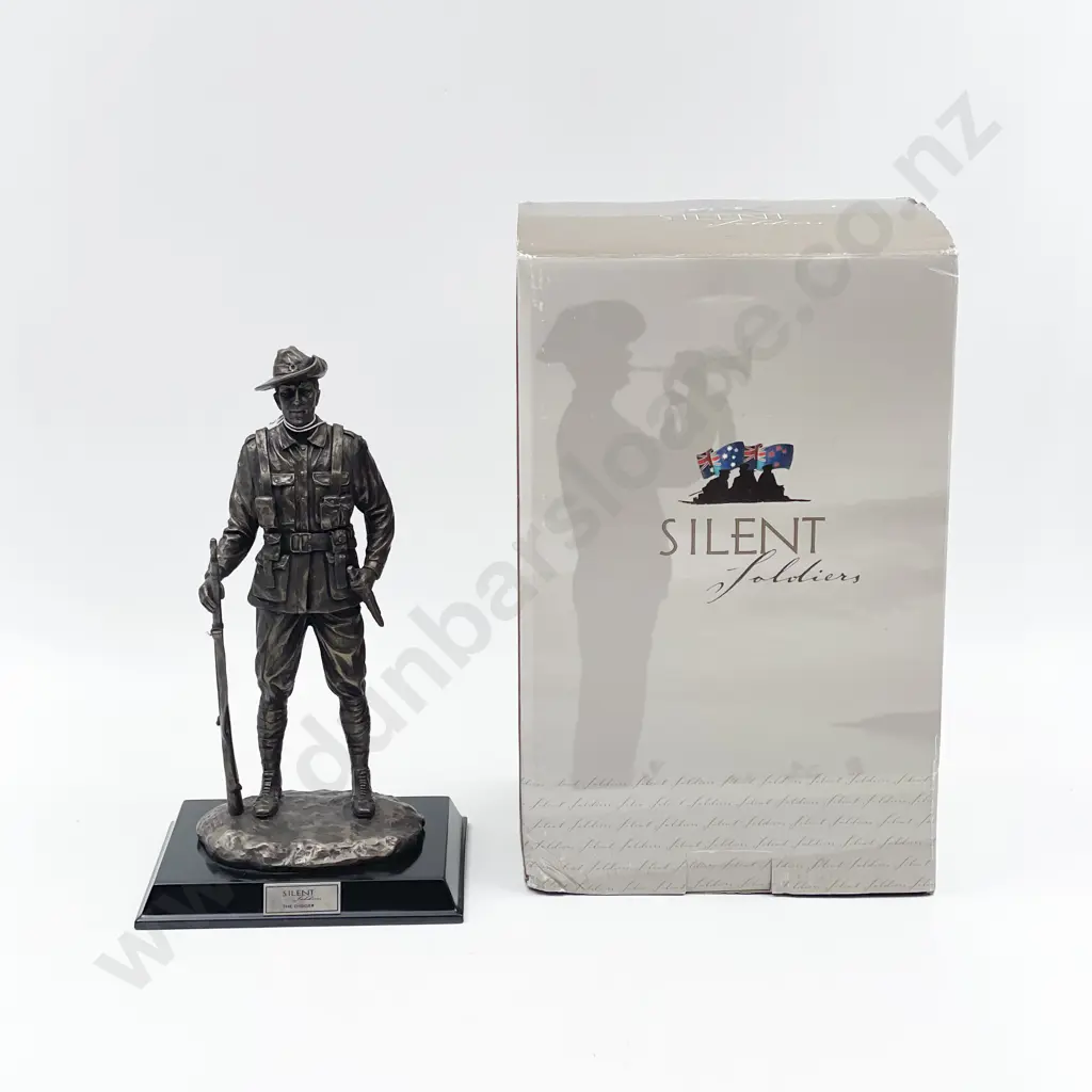 Boxed Gibson Silent Soldiers Com. Figure Image 1++