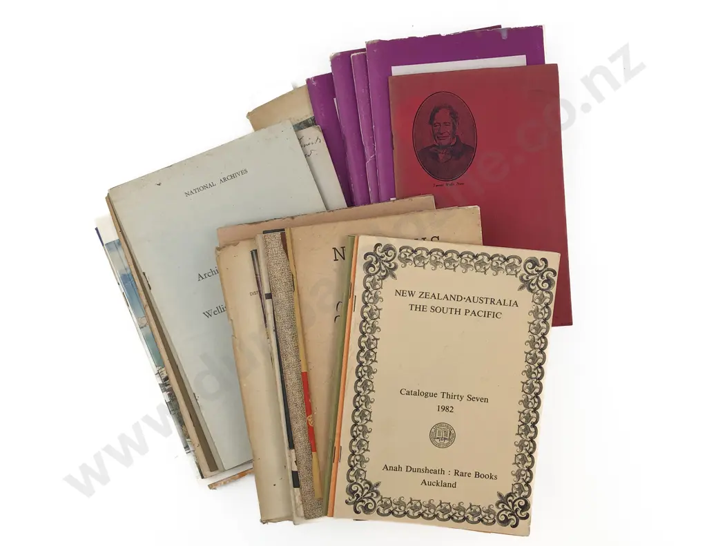 Qty of Assorted Early NZ Reference Journals and Booklets Image 1++