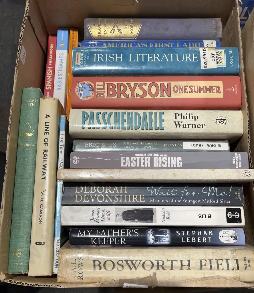 Box of Assorted Books including Bill Bryson Image 1++