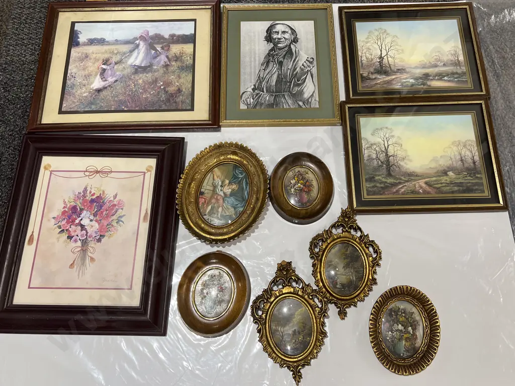 Boxed Quantity of Assorted Framed Work Image 1++