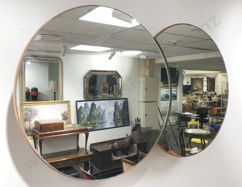 Italian Mirrored Bathroom Cabinet Image 1++