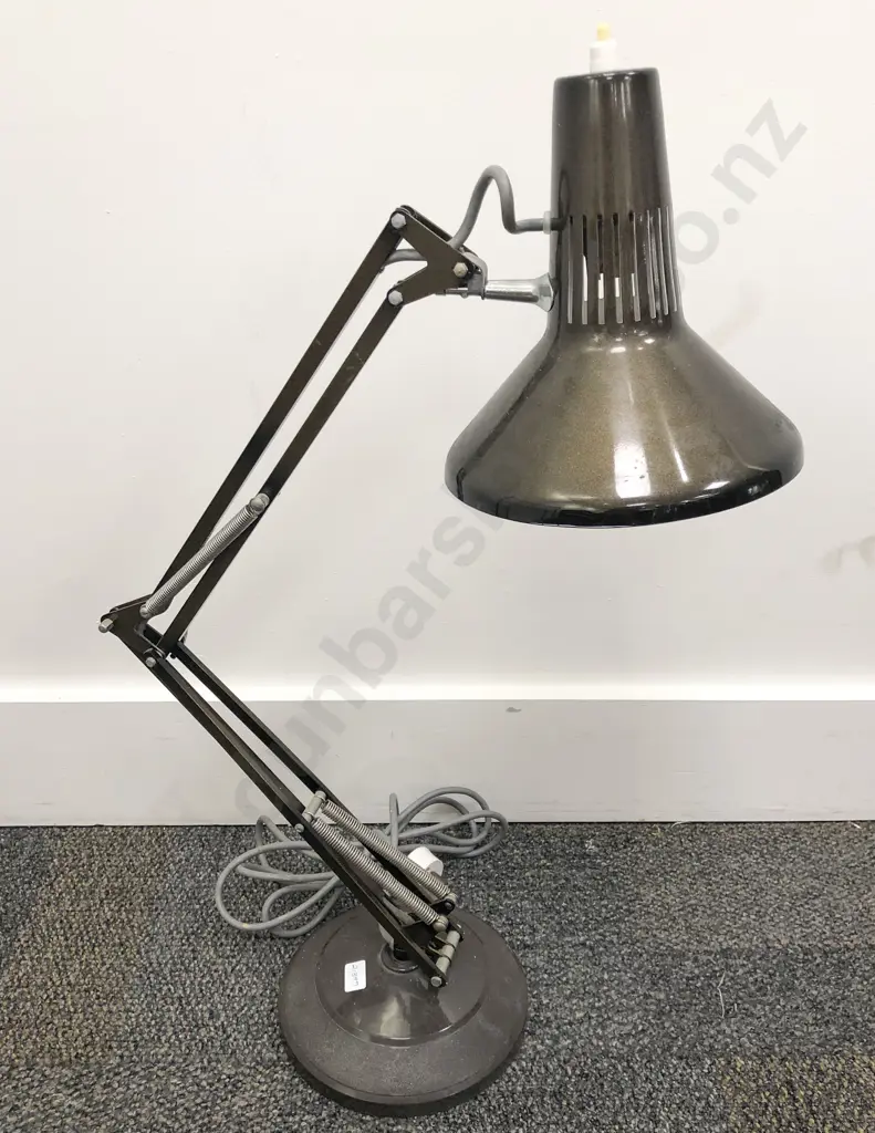 Superlux Angle-poised Lamp Image 1++