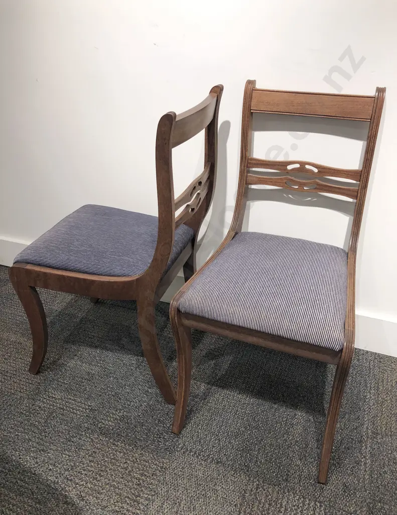 Pair of Mahogany Dining Chairs Image 1++