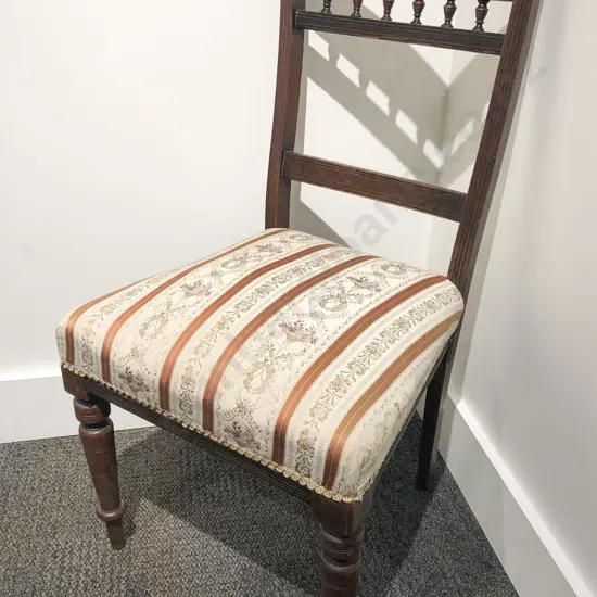 Mahogany Single Chair