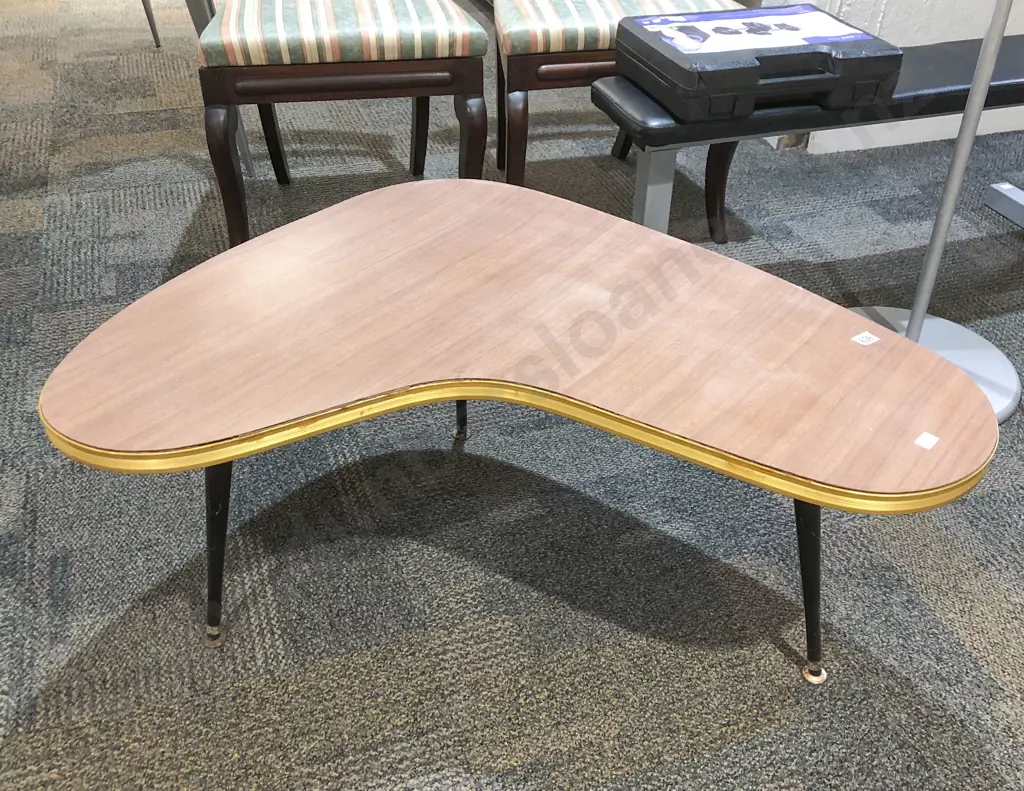 Kidney Shaped Coffee Table Image 1++