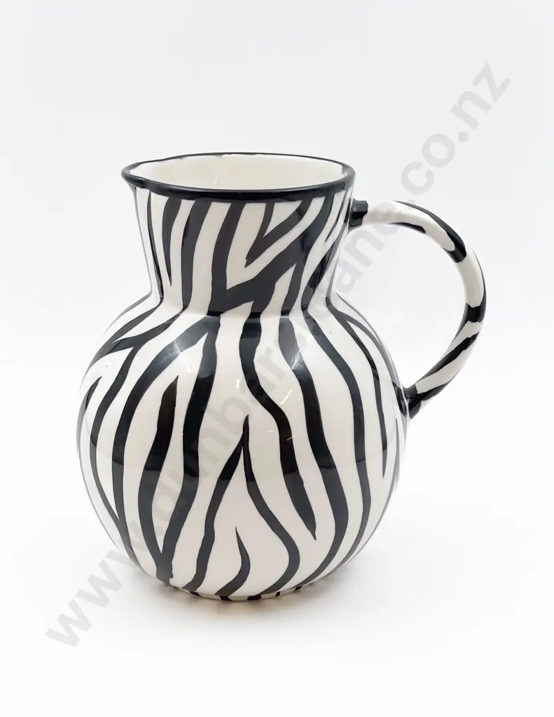 Lily Jones Studio Ceramics Jug Image 1++