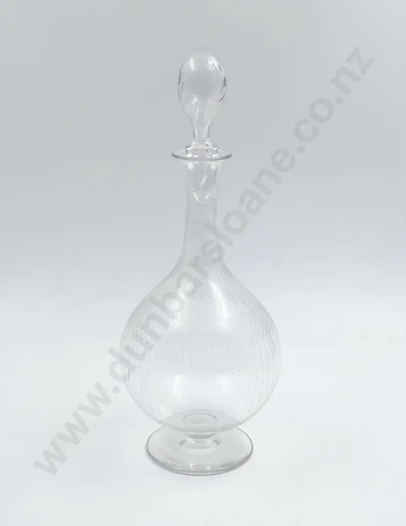 Etched Glass Decanter Image 1++