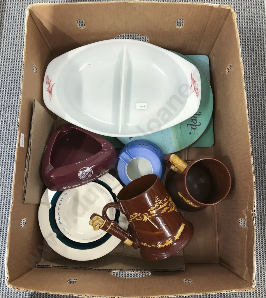 Box Quantity of Assorted Including Alcohol Advertising Ashtrays Image 1++