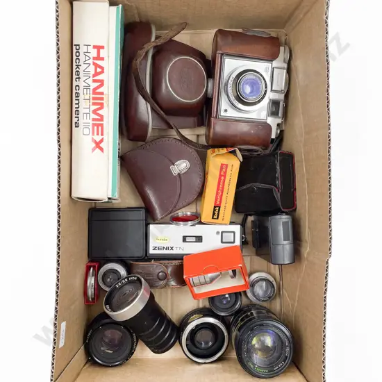 Box of Assorted Vintage Camera Accessories etc