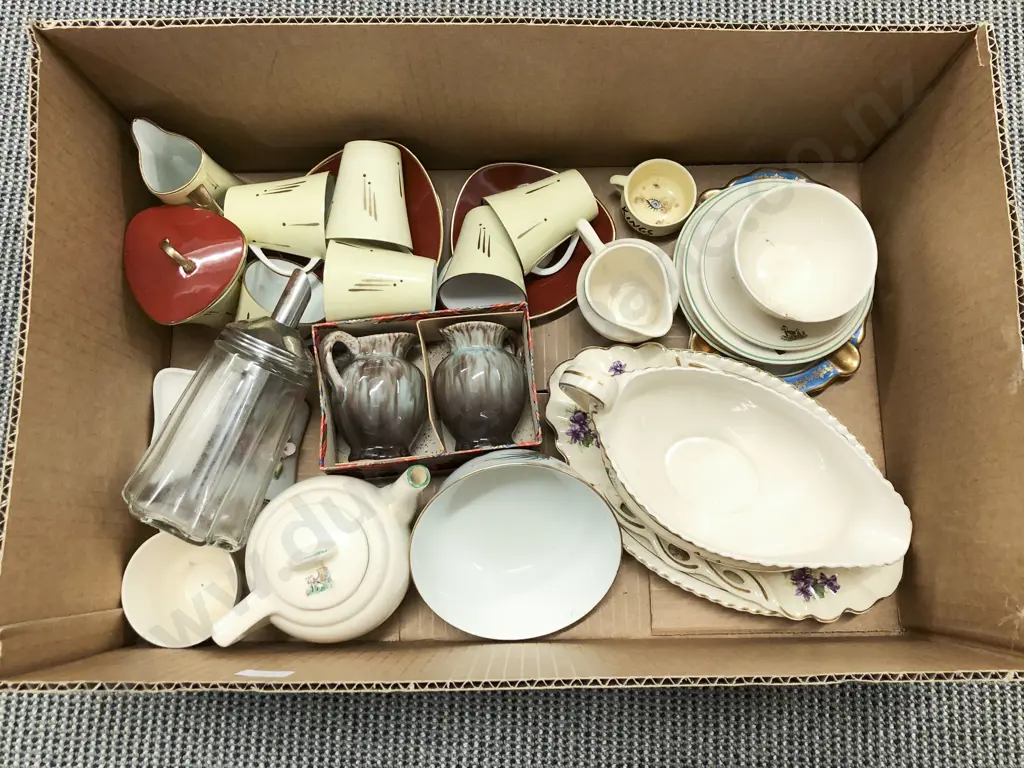 Box of Assorted China etc Image 1++