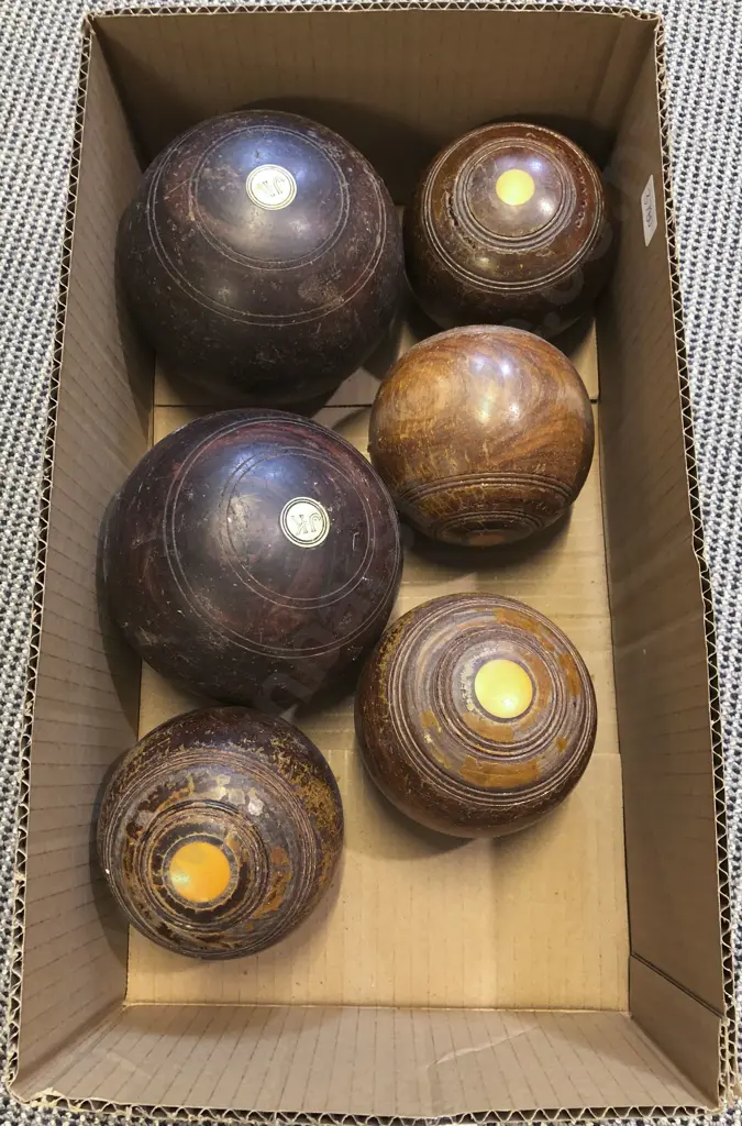 Six Assorted Vintage Lawn Bowls Image 1++