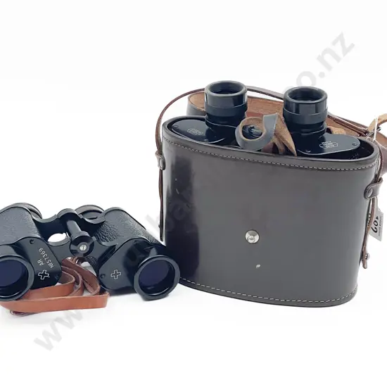 Pair Of E Leitz Wetzlar Binuxit 8 x 30 Binoculars & Leather Case