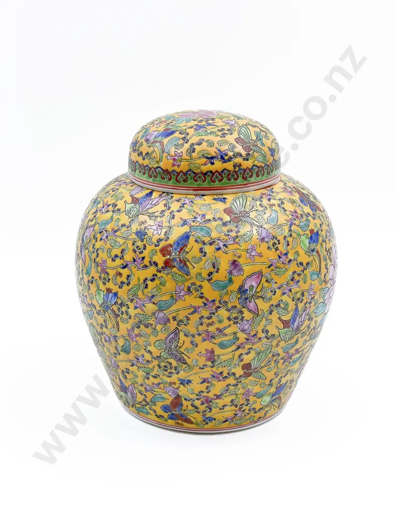Chinese Ginger Jar Image 1++