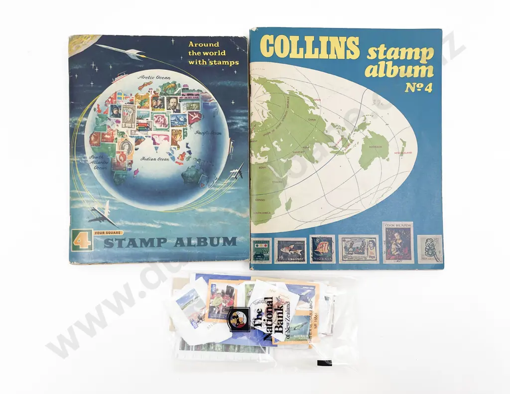 Small Qty Vintage NZ and World Sorted and Semi-Sorted Stamps Image 1++