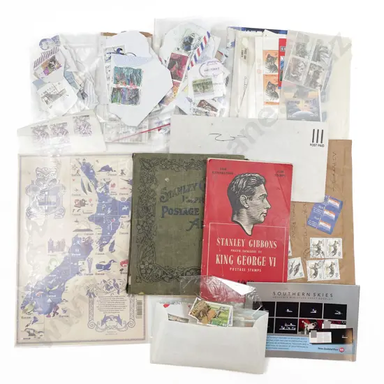 Small Qty Vintage NZ and World Sorted and Semi-Sorted Stamps